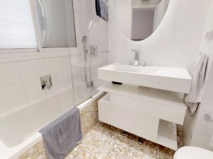 Rehavia Apartment for Sale - Bathroom
